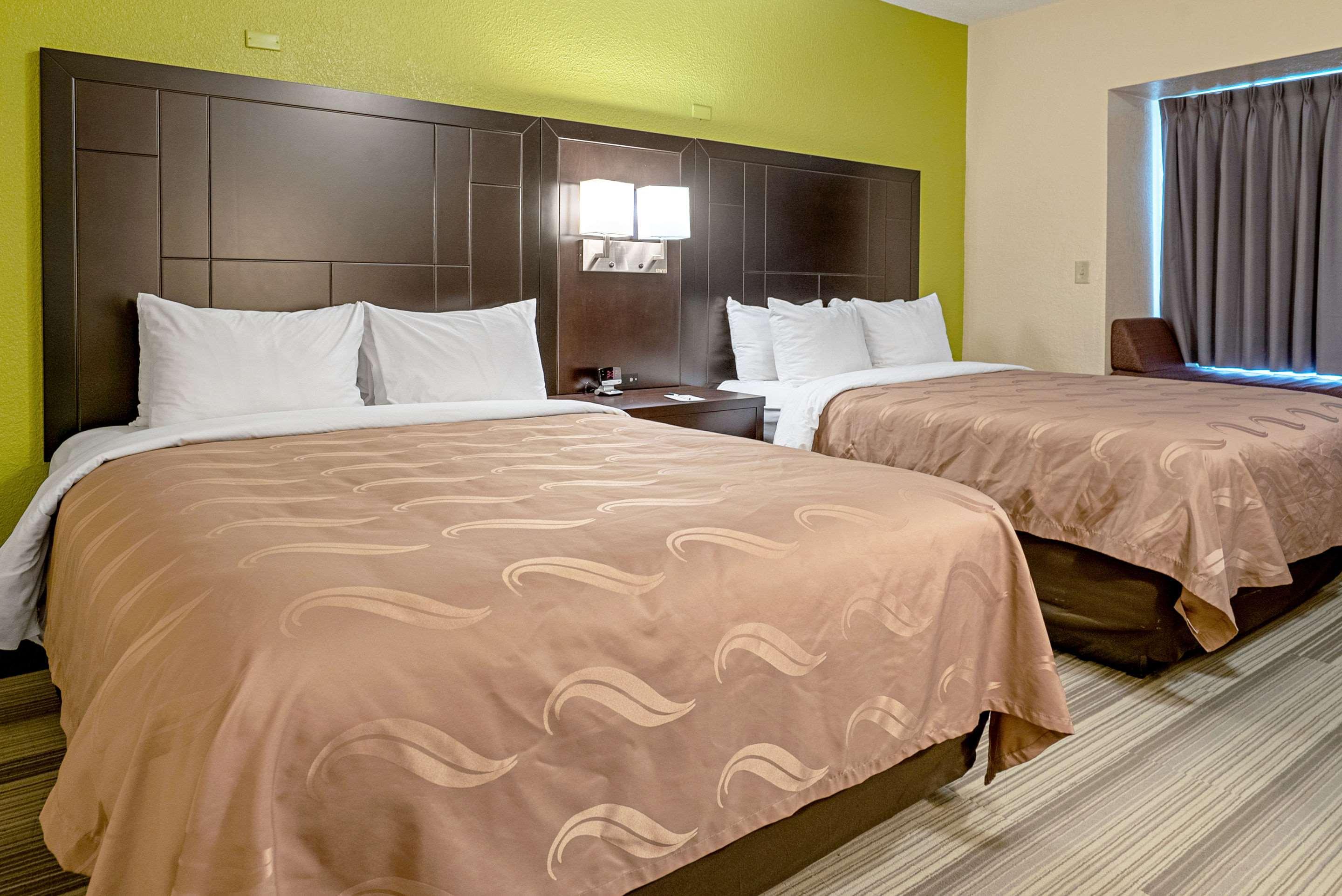 Quality Inn & Suites Robbinsville Esterno foto