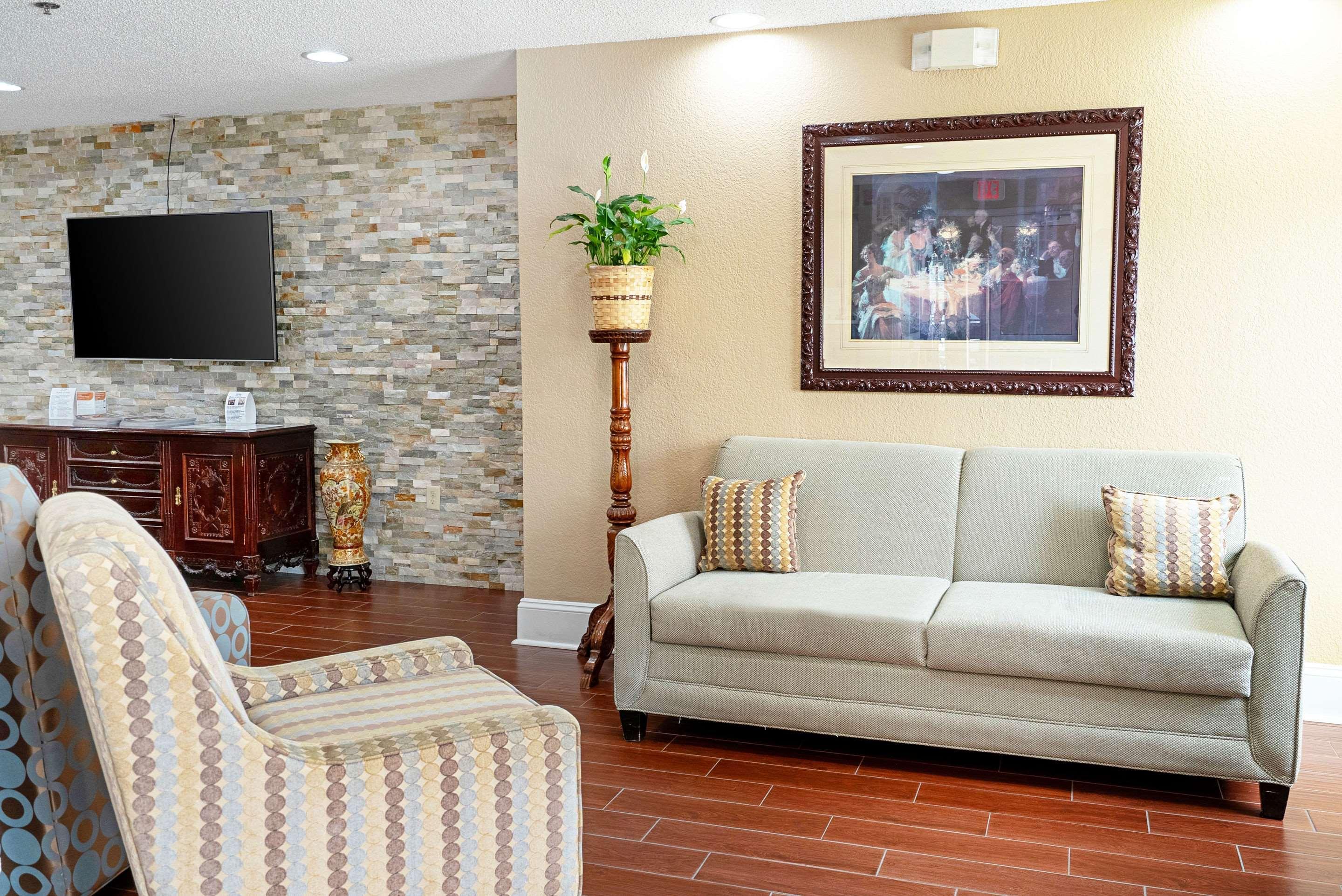 Quality Inn & Suites Robbinsville Esterno foto