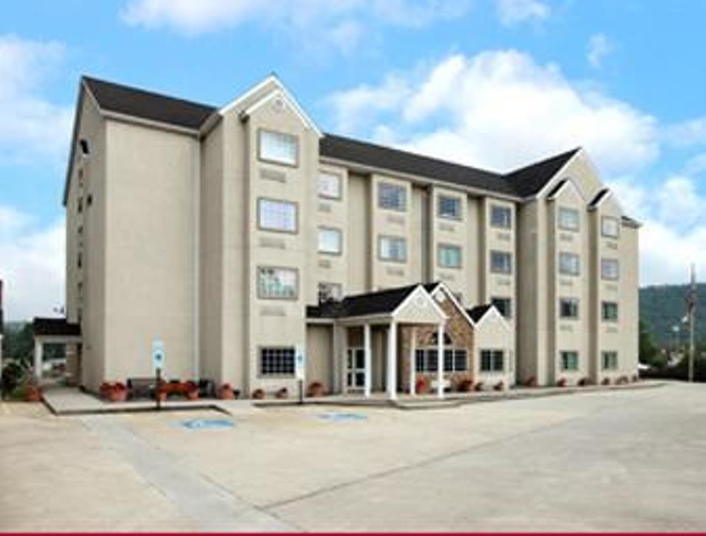 Quality Inn & Suites Robbinsville Esterno foto